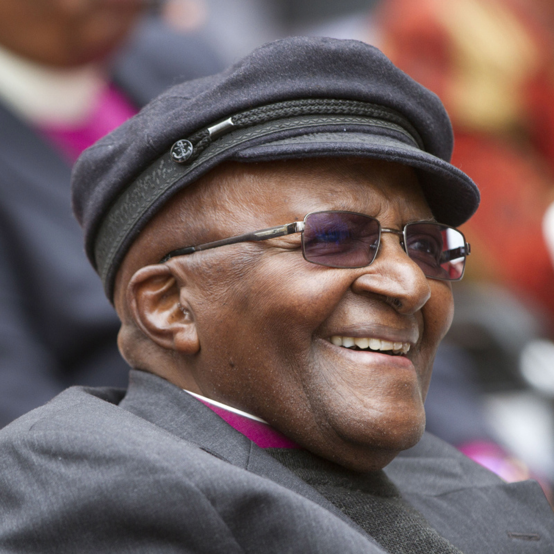 1633523224-Desmond-Tutu