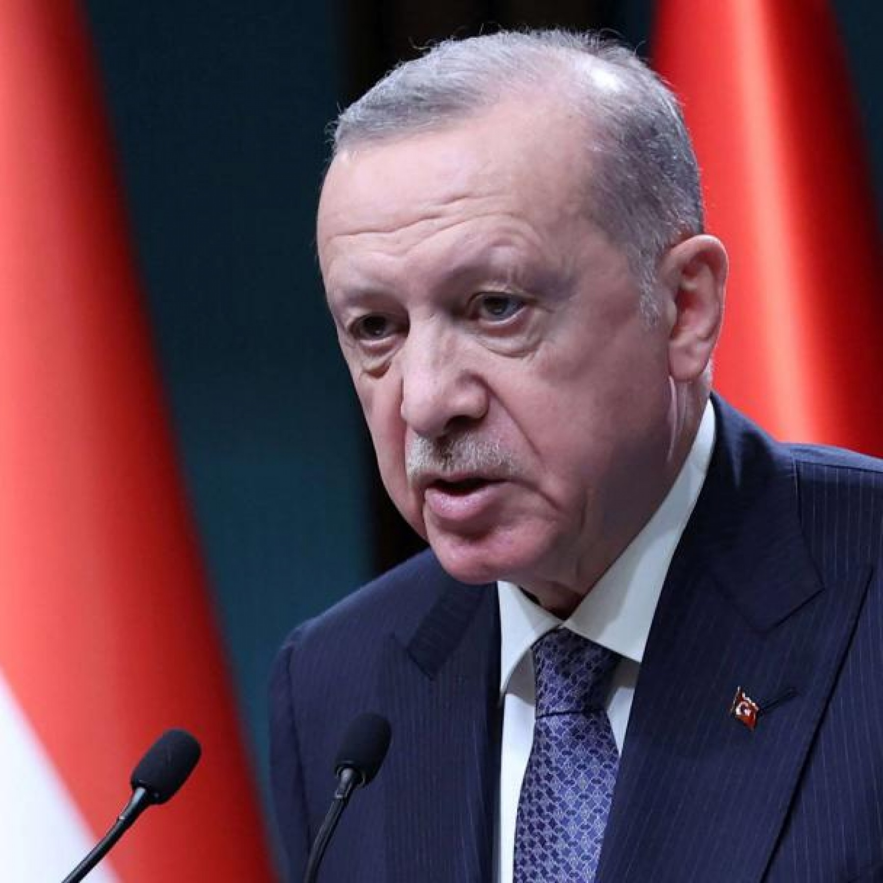 Turkiyes Erdogan says will freeze Finland and Sweden NATO bids if commitments not kept