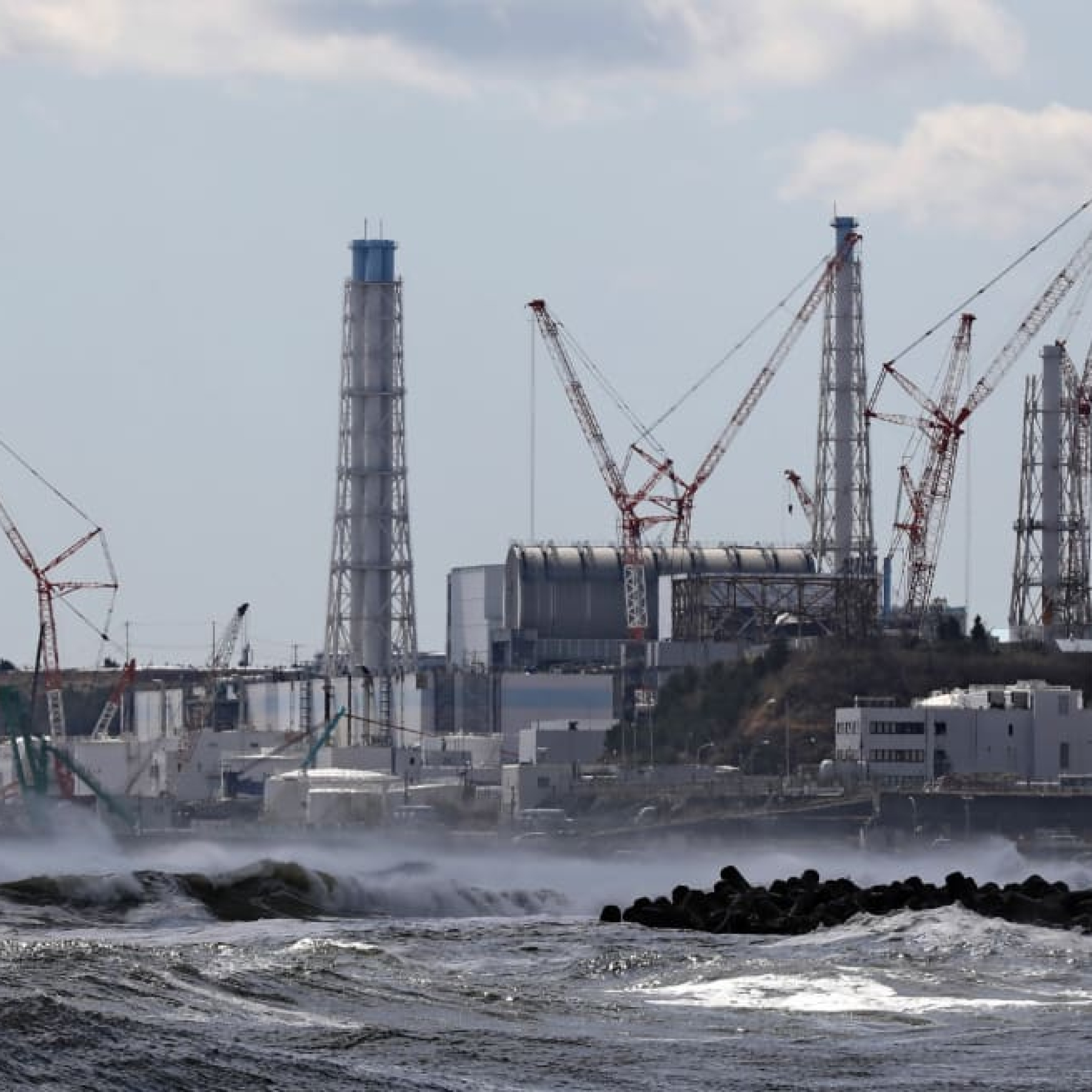 Decommissioning work for the Fukushima power plant will take four decades