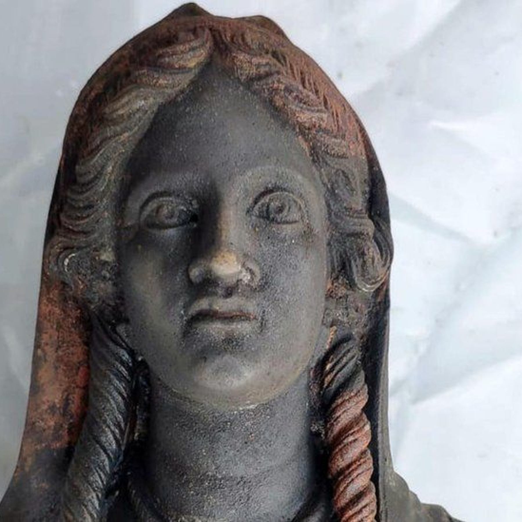  bronze statues 