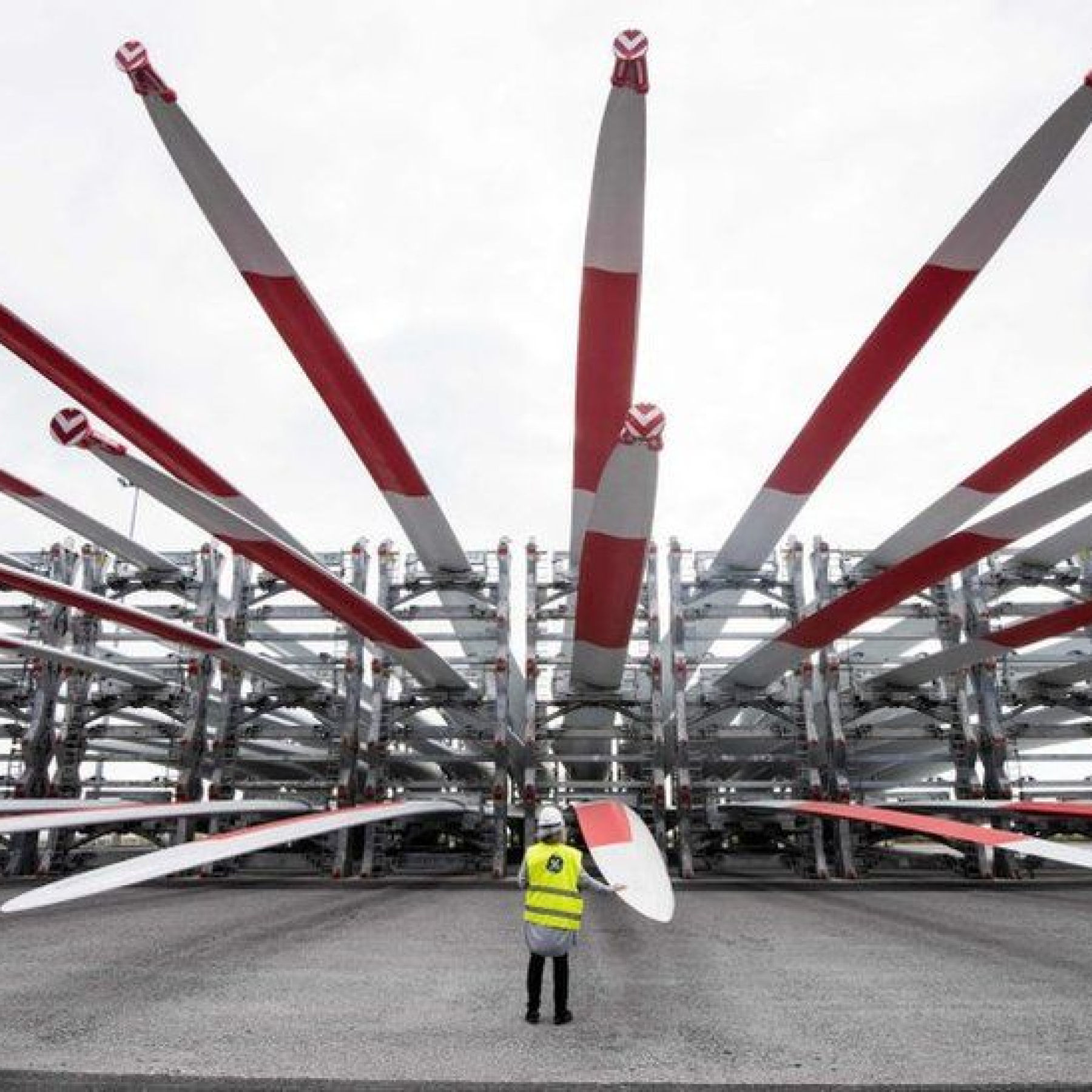 GE turbine blades in France