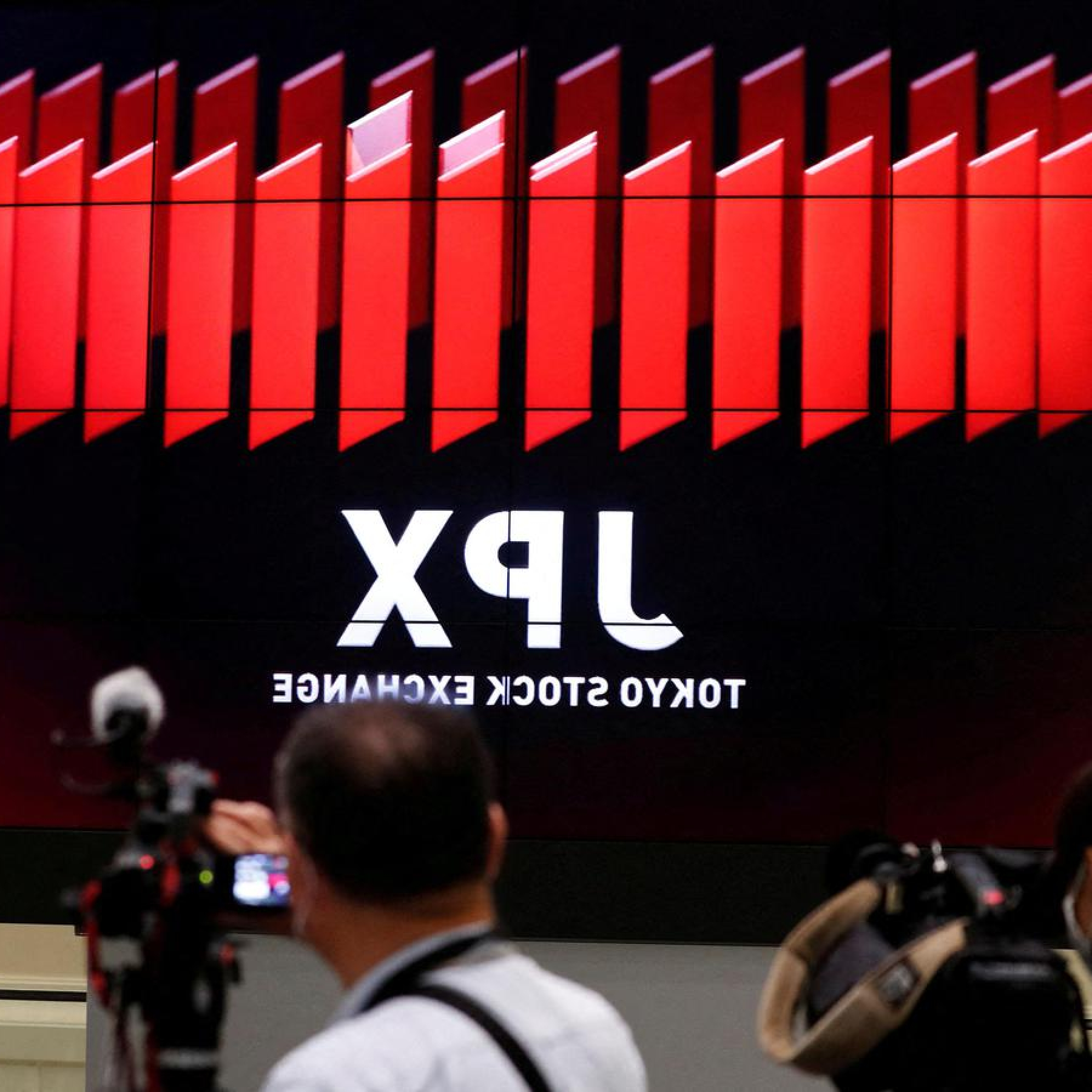 asia-shares-brace-for-hawkish-fed-wary-of-potential-ukraine-conflict