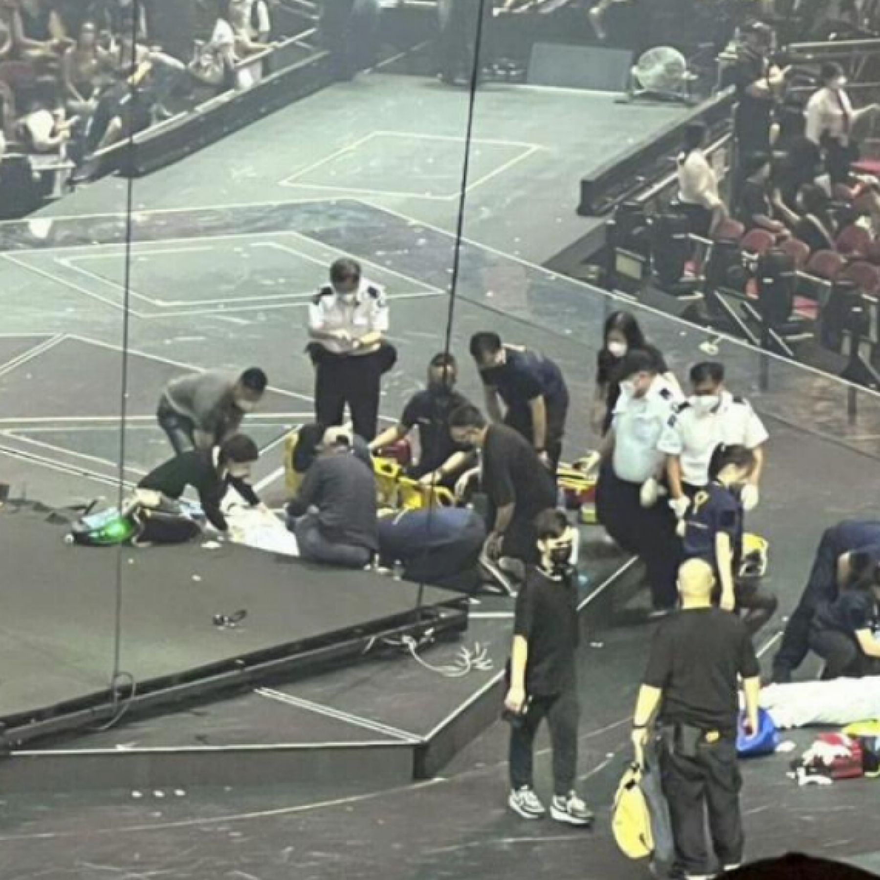 Giant Video Screen Falls on Boy Band Mirror Dancers at Hong Kong Concert