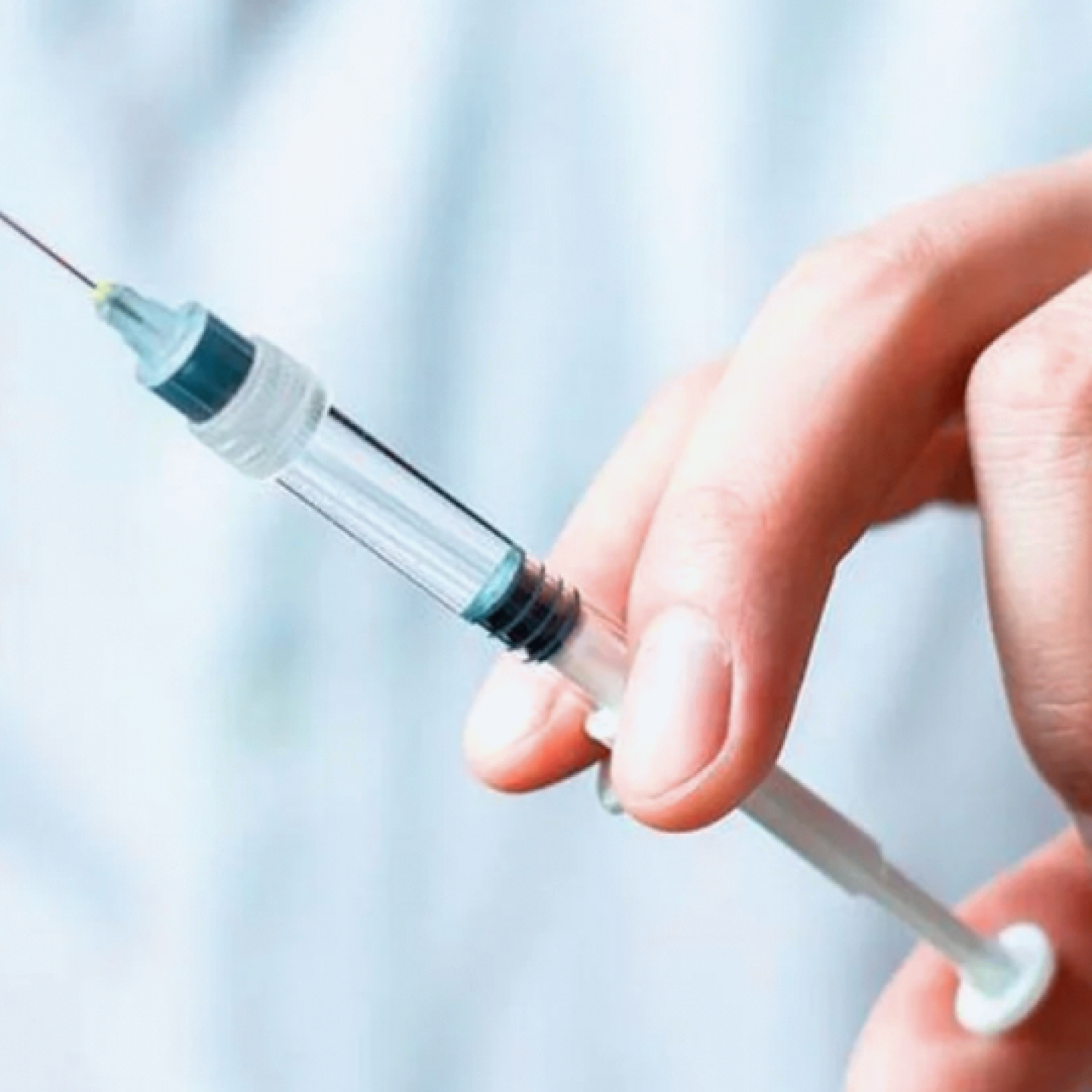 EU urges second COVID-19 boosters for people ages 60 to 79