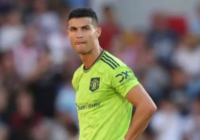 Man United not keen to sell Ronaldo despite managements concerns over his negative influence