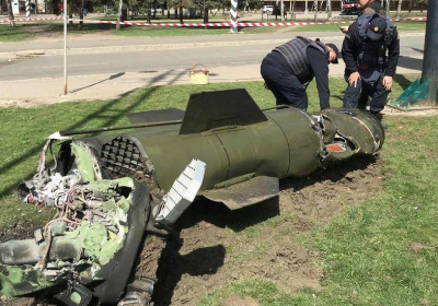 _124128806_missile_inspect_rtr_crop_hi075172666