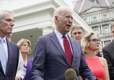 Democrat Sinemas views on economic bill remain shrouded