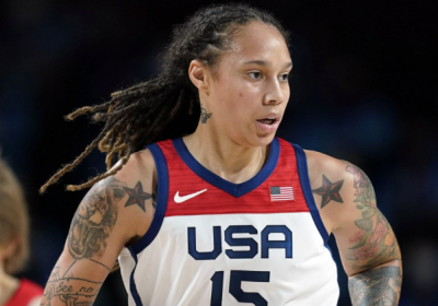 Detained US basketball star appears in Russian court on drug charges