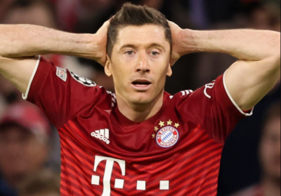 Manchester United could sign Robert Lewandowski or PSG superstar Neymar if Cristiano Ronaldo leaves