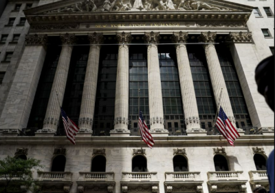 Stocks fall as Wall Street braces for huge hike in rates